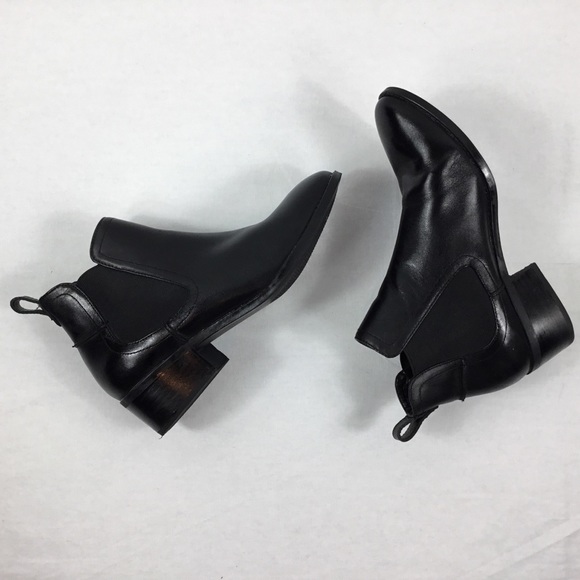 Steve Madden Shoes - Steve Madden Dicey Black Ankle Boot Size 8